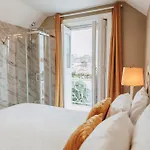 Vintage House