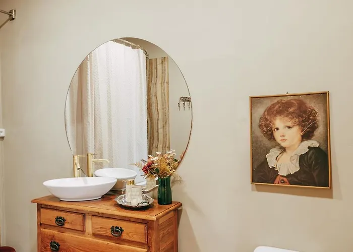 Homestay Vintage House